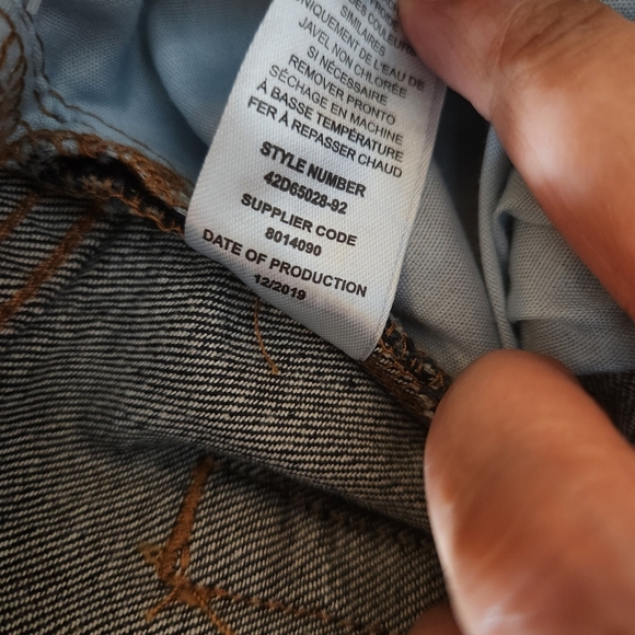 Lucky Brand Authentic Skinny Jeans - Picture 2 of 15